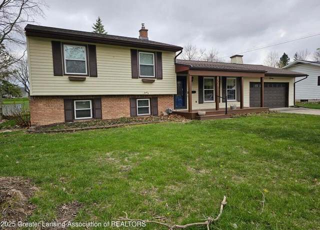 Property at 608 Edwards St, Grand Ledge, MI 48837, 3 beds, 1.5 baths