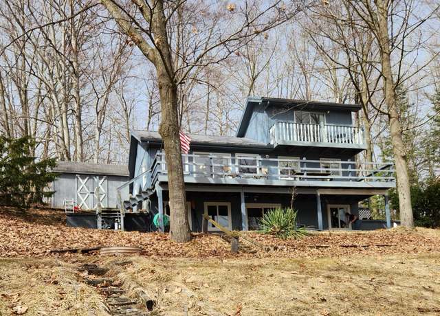 Property at 7461 White Birch Dr, Farwell, MI 48622, 3 beds, 2 baths