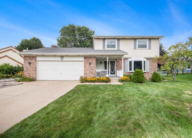 Property at 5934 Stonyhill Ln SE, Kentwood, MI 49508, 3 beds, 2.5 baths