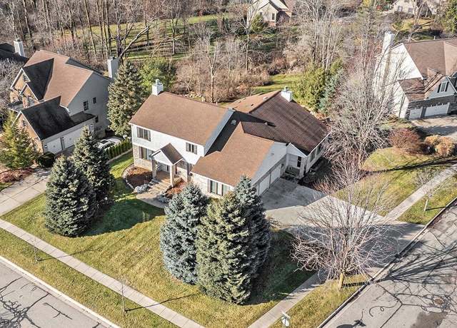 Property at 1002 Arboretum Ct, Saline, MI 48176, 3 beds, 4.5 baths