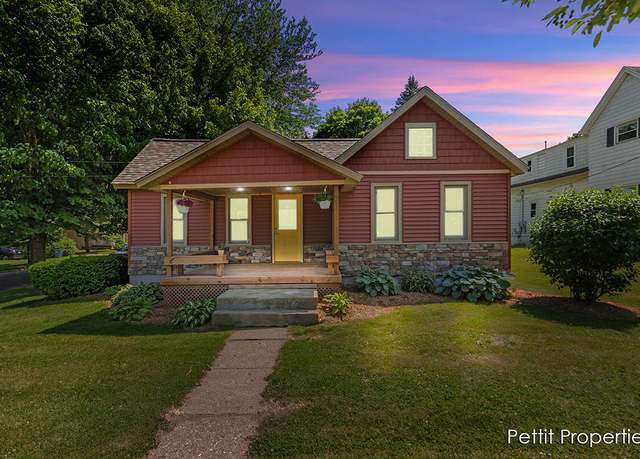 Property at 340 E Main St SE, Caledonia, MI 49316, 2 beds, 2 baths
