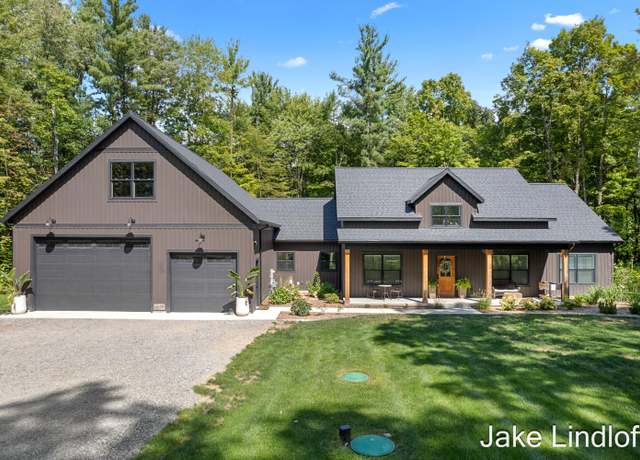 Property at 6079 13 Mile Rd NE, Rockford, MI 49341, 4 beds, 2.5 baths