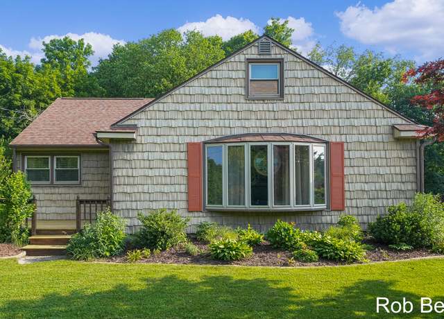 Property at 3897 Obrien St SW, Grand Rapids, MI 49534, 4 beds, 2 baths