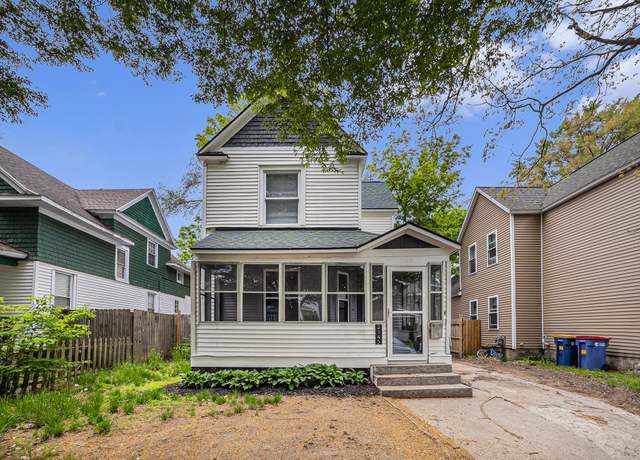 Property at 2145 Horton Ave SE, Grand Rapids, MI 49507, 4 beds, 2 baths