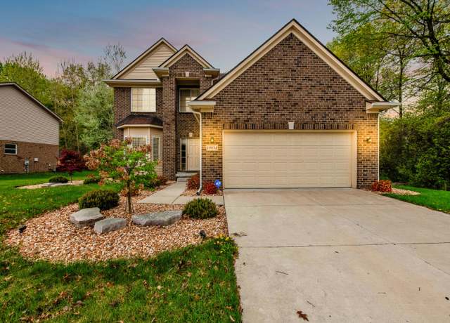 Property at 19934 Granger Dr, Brownstown, MI 48174, 4 beds, 2.5 baths