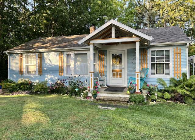 Property at 730 Francis St, South Haven, MI 49090, 2 beds, 1 bath