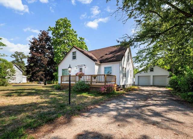 Property at 12279 Stafford St, Ravenna, MI 49451, 3 beds, 1 bath