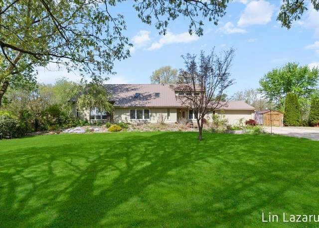 Property at 14534 N Uldriks Dr, Battle Creek, MI 49017, 4 beds, 2 baths