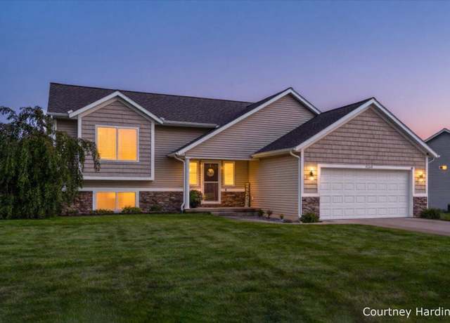 Property at 4263 Railside Dr, Dorr, MI 49323, 4 beds, 2 baths