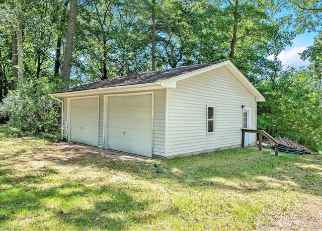 Property at 4585 Hunters Trl, Six Lakes, MI 48886