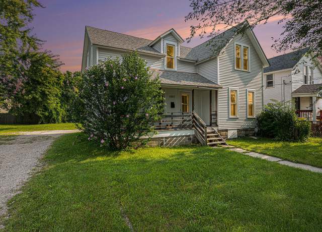 Property at 1007 E Crosstown Pkwy, Kalamazoo, MI 49001, 5 beds, 2 baths