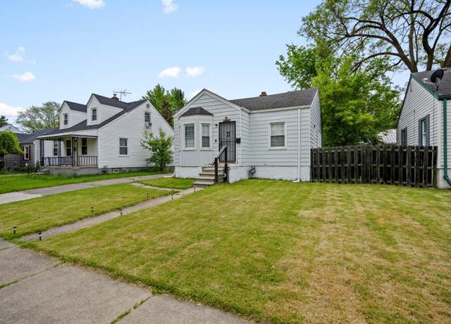 Property at 18914 Elkhart, Harper Woods, MI 48225, 2 beds, 1 bath