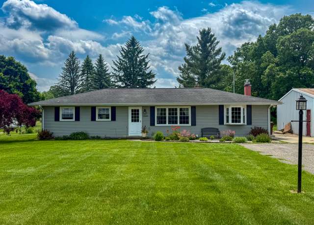 Property at 15030 N A Dr N, Marshall, MI 49068, 3 beds, 1 bath