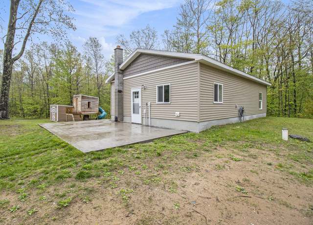 Property at 9038 E Us-10, Branch, MI 49402, 2 beds, 1 bath