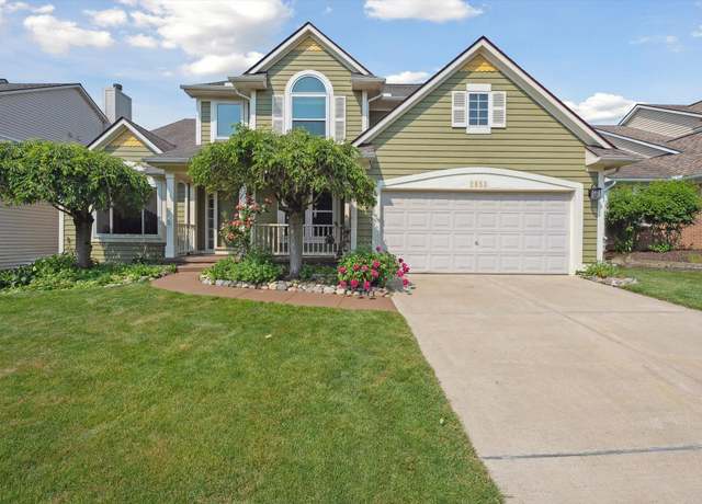 Property at 2853 Chaseway Dr, Ann Arbor, MI 48105, 4 beds, 3.5 baths