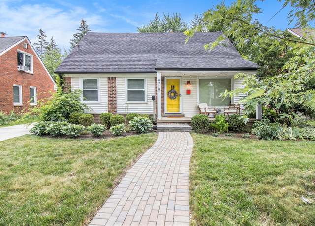 Property at 4715 Groveland Ave, Royal Oak, MI 48073, 3 beds, 2 baths