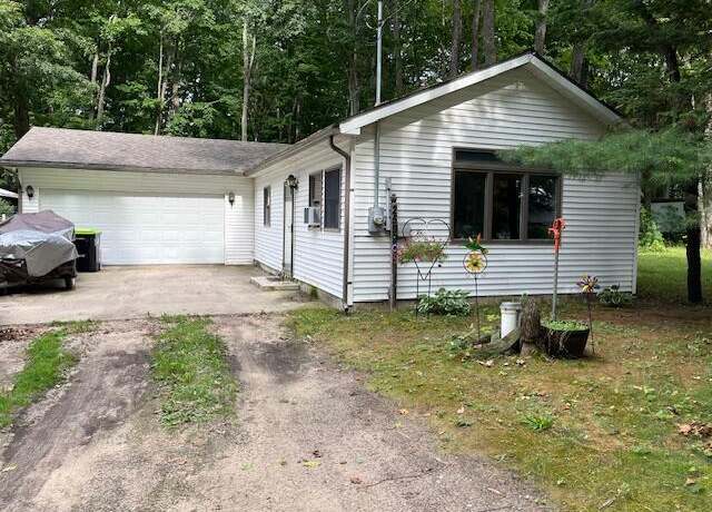 Property at 2599 Pleasant Lake Shore Dr, Cadillac, MI 49601, 2 beds, 1 bath