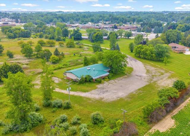 Property at 2701 Golf Course Drive Dr, Marlette, MI 48453