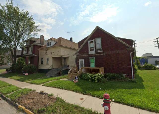 Property at 8951 Lumpkin St, Hamtramck, MI 48212, 2 beds, 2 baths
