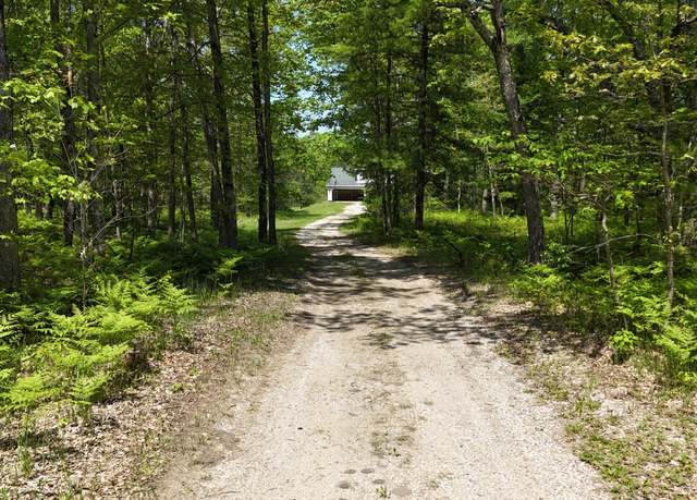 Property at 626 Skocelas Rd N, Manistee, MI 49660, 7 beds, 2.5 baths
