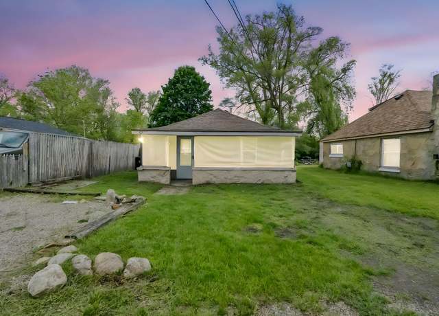 Property at 448 Grand St, Michigan Center, MI 49254, 2 beds, 1 bath