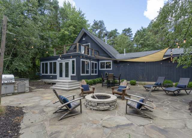 Property at 3201 48th St, Hamilton, MI 49419, 3 beds, 2 baths