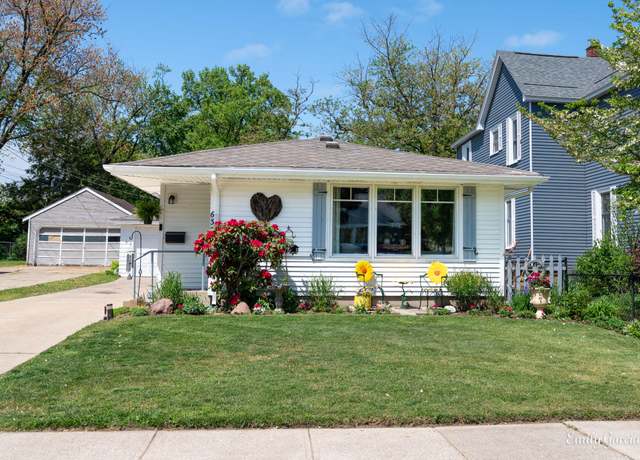 Property at 632 Central Ave, Holland, MI 49423, 2 beds, 1 bath