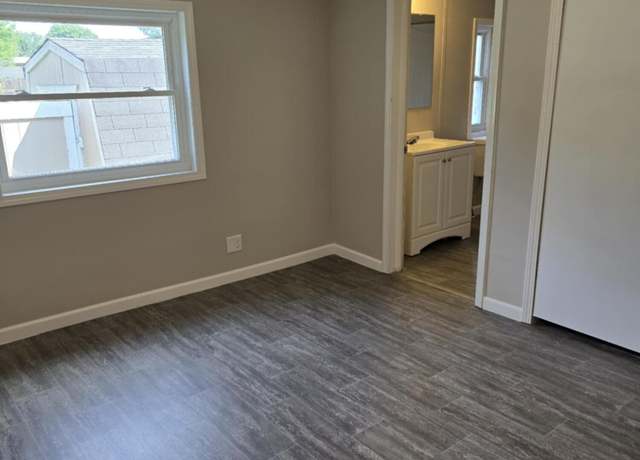 Property at 3683 Chestnut St, Clarkston, MI 48348, 2 beds, 2 baths