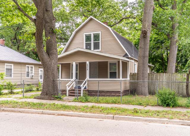 Property at 3024 5th St, Muskegon, MI 49444, 3 beds, 1 bath