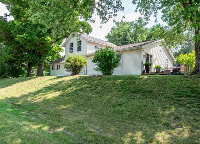 Property at 2151 M 140, Benton Harbor, MI 49022, 4 beds, 2 baths