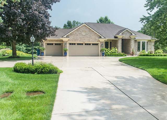 Property at 299 Minges Hills Dr, Battle Creek, MI 49015, 5 beds, 3.5 baths