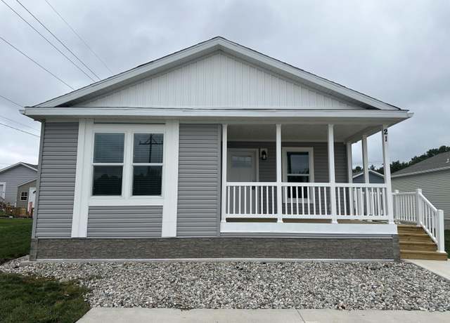 Property at 1283 E Ellis Rd #21, Norton Shores, MI 49441, 3 beds, 2 baths