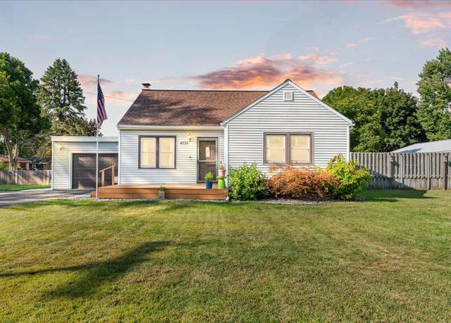 Property at 4526 Grove Ave, Holt, MI 48842, 3 beds, 1 bath