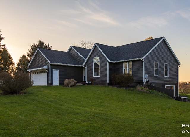 Property at 11844 Jackson Rd, Middleville, MI 49333, 3 beds, 3 baths