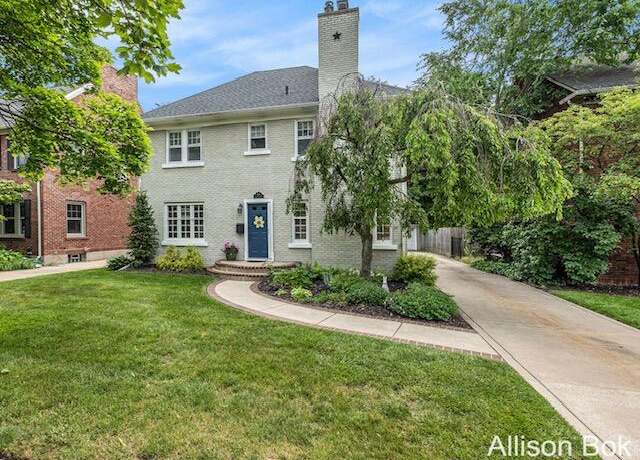 Property at 828 Cadillac Dr SE, Grand Rapids, MI 49506, 4 beds, 2.5 baths
