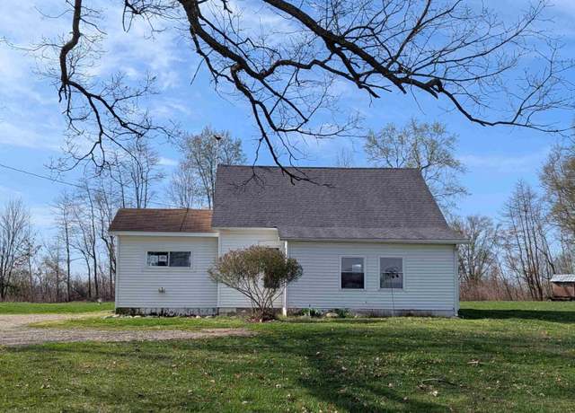 Property at 613 E County Line Rd, Tekonsha, MI 49092, 2 beds, 1 bath