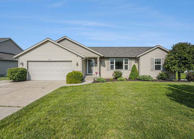 Property at 6479 Dew Pointe Ave SE, Caledonia, MI 49316, 4 beds, 2.5 baths