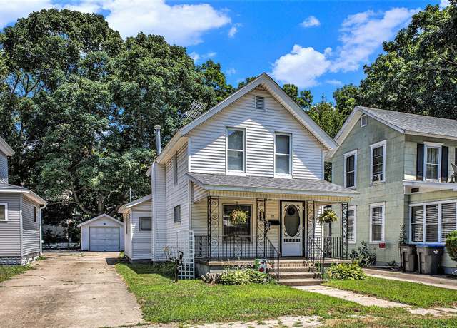 Property at 211 S 4th St, Niles, MI 49120, 3 beds, 1 bath