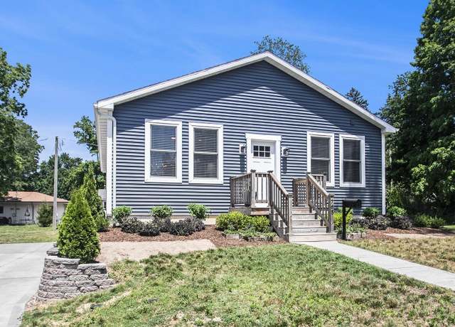 Property at 765 S Haven Pl, South Haven, MI 49090, 3 beds, 2 baths