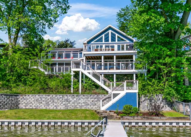 Property at 67881 Edgewater Beach Rd, White Pigeon, MI 49099, 4 beds, 2.5 baths