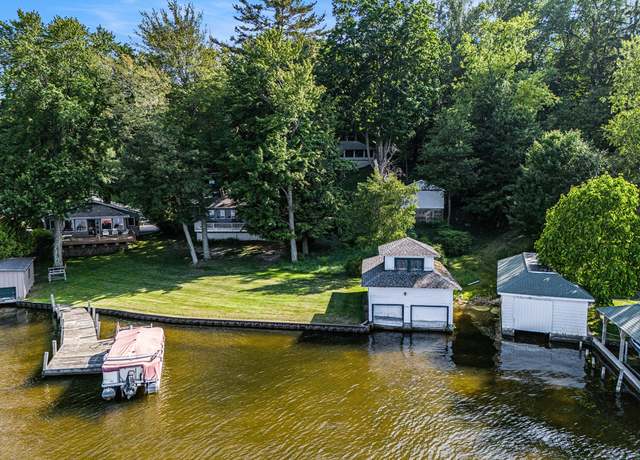 Property at 6418 Grand Ave, Ludington, MI 49431, 3 beds, 2 baths