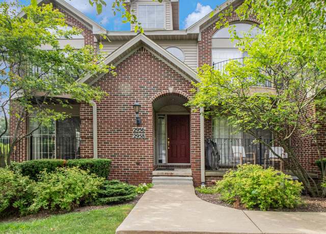 Property at 2956 Signature Blvd, Ann Arbor, MI 48103, 2 beds, 2 baths