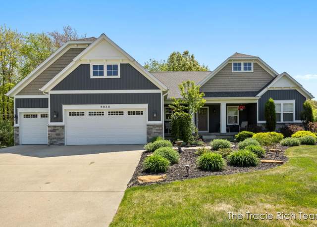 Property at 9080 Hopewell Dr, Rockford, MI 49341, 4 beds, 3.5 baths