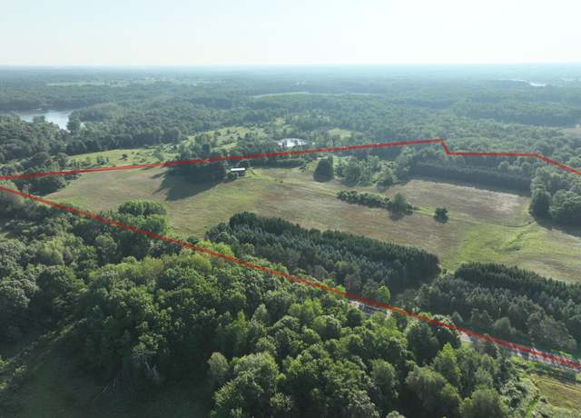 Property at 4771 W Church Rd, Six Lakes, MI 48886, 6 beds, 1 bath