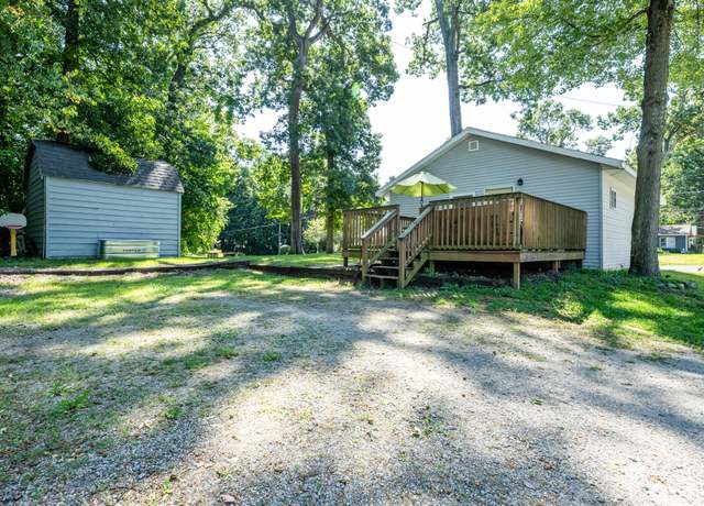 Property at 66368 Timmons Rd, Dowagiac, MI 49047, 2 beds, 1 bath