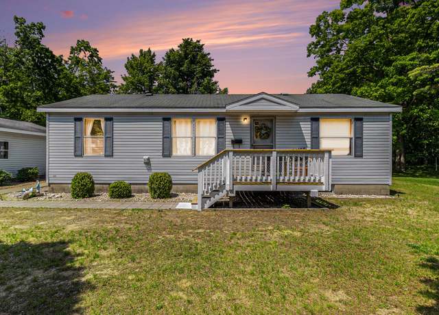 Property at 6288 W Dewey Road Rd, Ludington, MI 49431, 3 beds, 2 baths