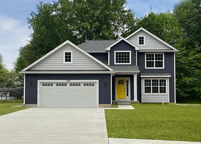 Property at 563 W Wildwood Dr, Owosso, MI 48867, 3 beds, 2.5 baths