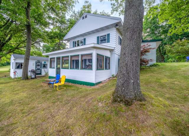 Property at 3110 13 Mile Rd, Remus, MI 49340, 3 beds, 2 baths