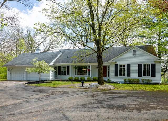 Property at 3965 W Loch Alpine Dr, Ann Arbor, MI 48103, 4 beds, 3 baths