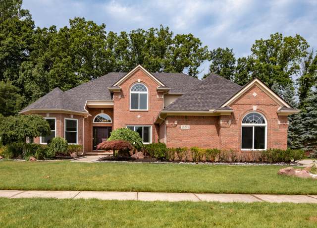 Property at 55743 Caesars Dr, Shelby Twp, MI 48315, 4 beds, 2.5 baths